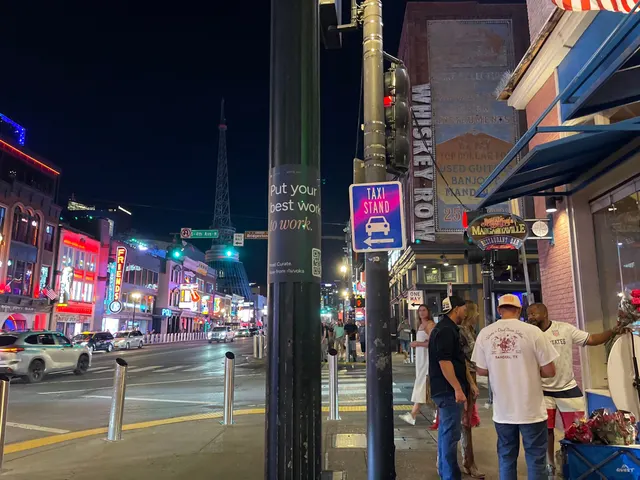 Avvoka pole snipe on the Broadway corridor in Nashville by Beyond Street Media (photo 28 of 190).