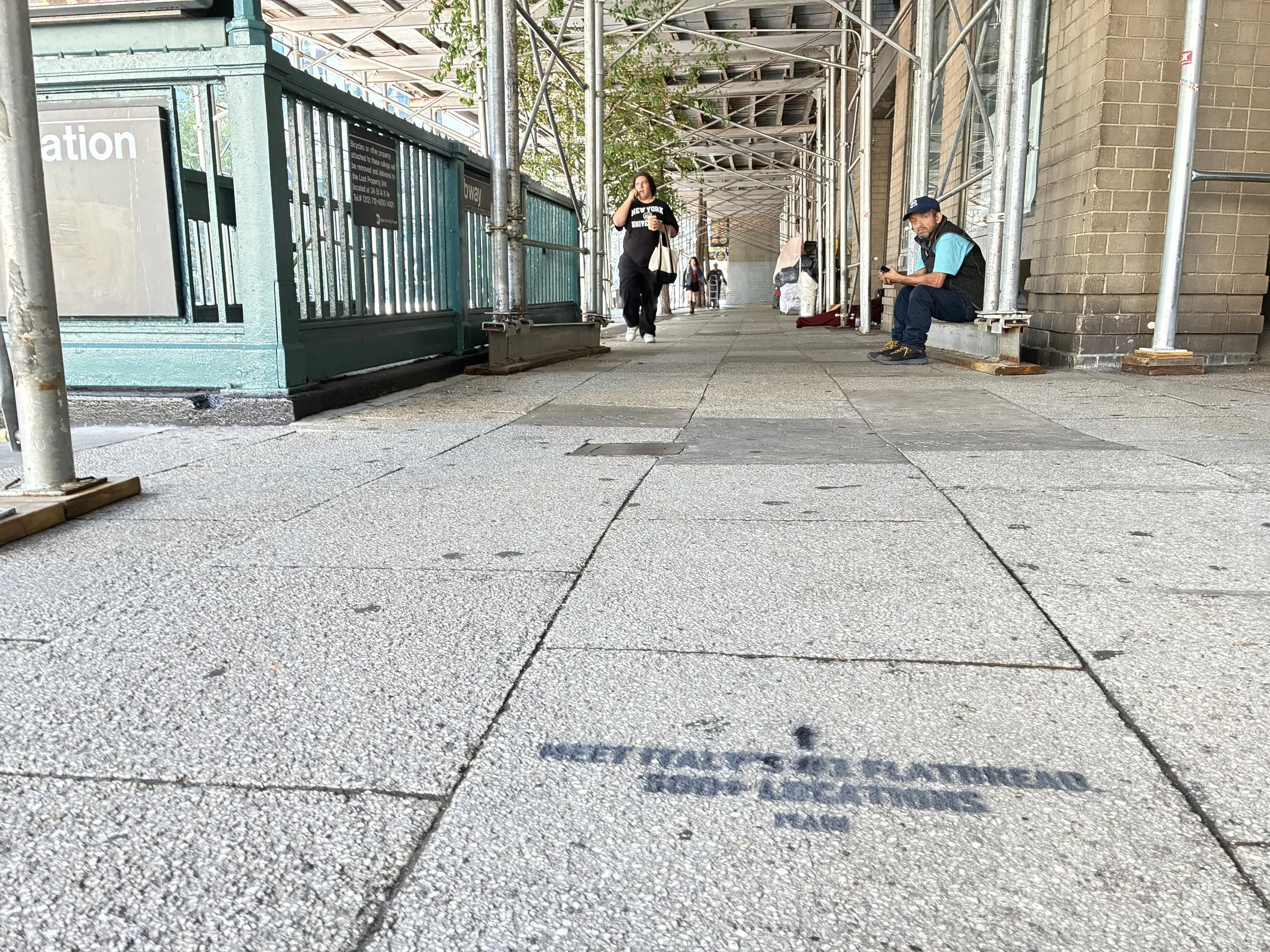 PIADI La Piadineria chalk stencil wayfinding campaign around 23rd St and Broadway in New York by Beyond Street Media